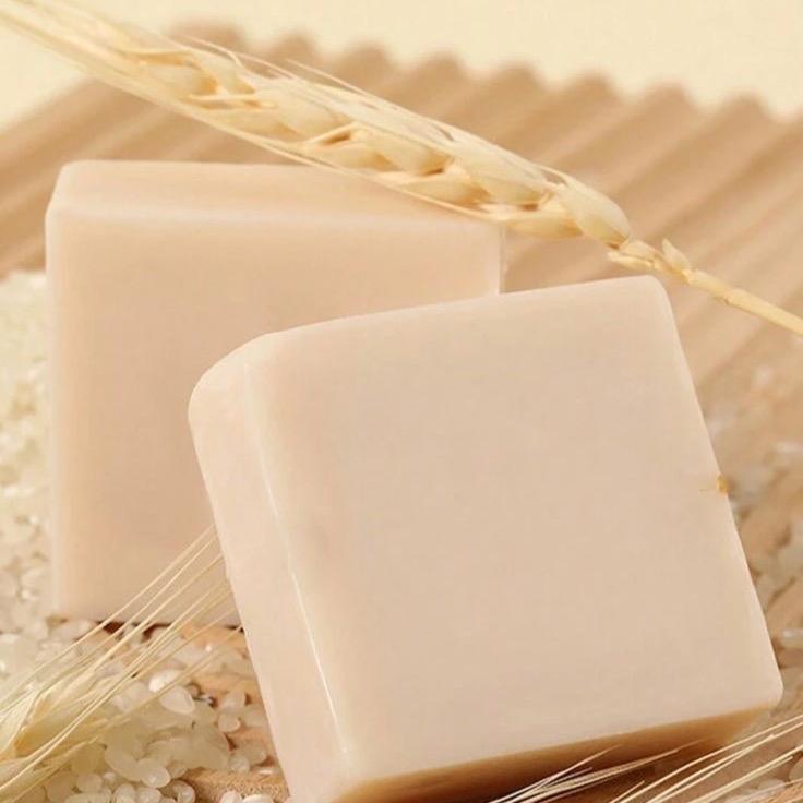 BYOUDIVA Rice Glow Soap , Gentle Natural Ingredients Cleanser with Creamy Lather for Body Care - Brightening, Smoothing, Moisturizing, Daily Use for Even Skin Tone & Radiant Silky Glow
