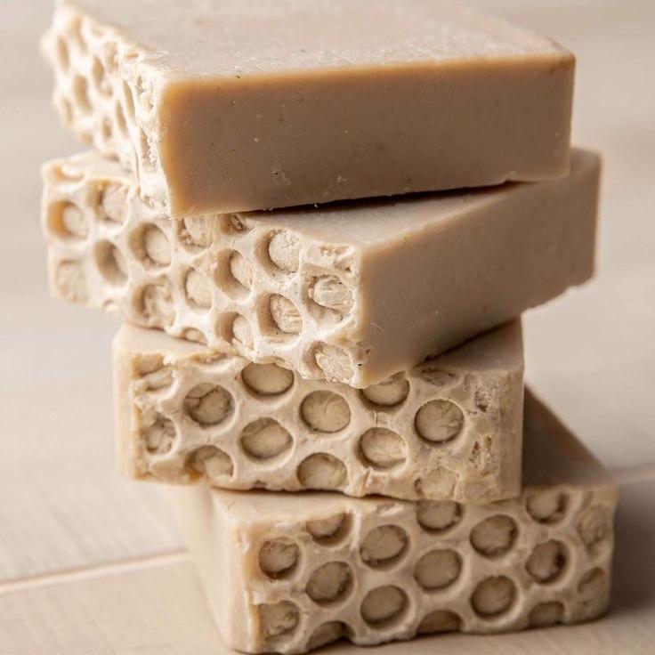 Oatmeal & Honey Moisturizing Cleansing Soap Bars