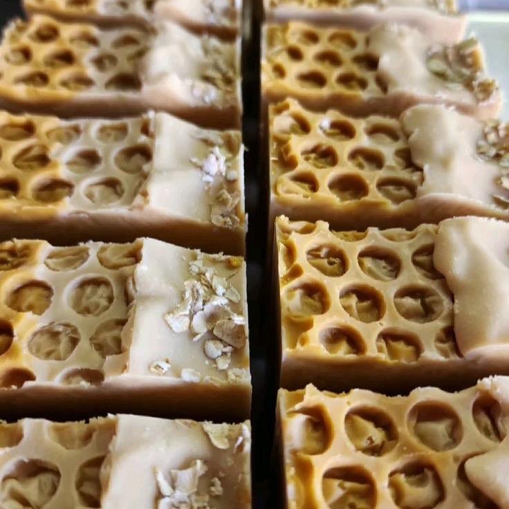 Oatmeal & Honey Moisturizing Cleansing Soap Bars